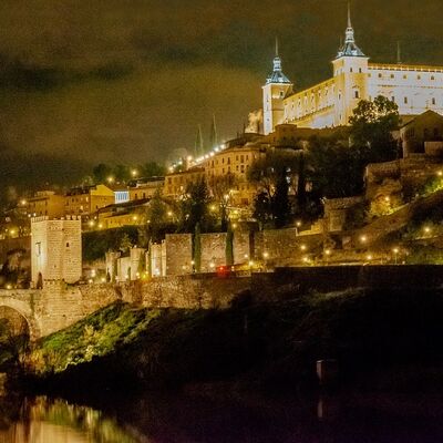 Toledo - Alcázar bei Nacht