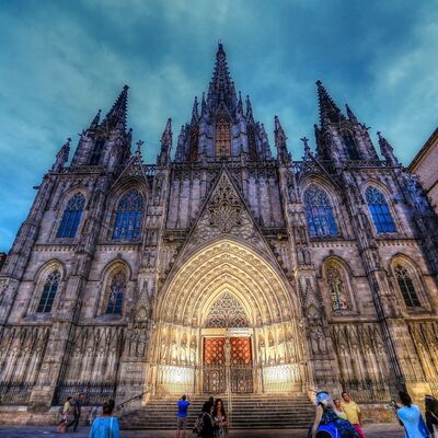 Barcelona La Catedral de la Santa Creu i Santa Eulàlia